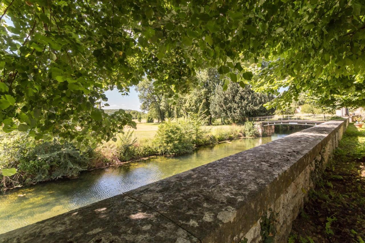 Chateau De Mauvilly Bed & Breakfast Luaran gambar